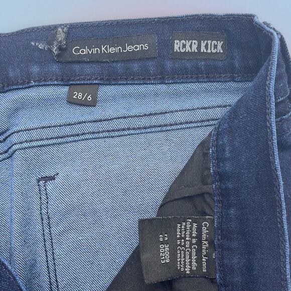 CALVIN KLEIN JEANS Women’s 28 / 6 RCKR KICK Blue Jeans - Picture 4 of 4